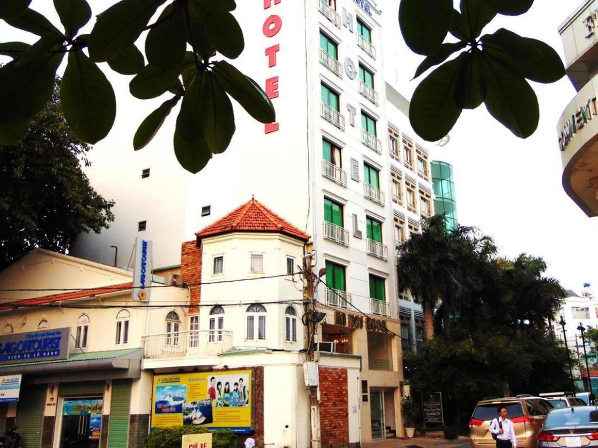 Hà Nội Hotel Thành Pho Ho Chí Minh Esterno foto