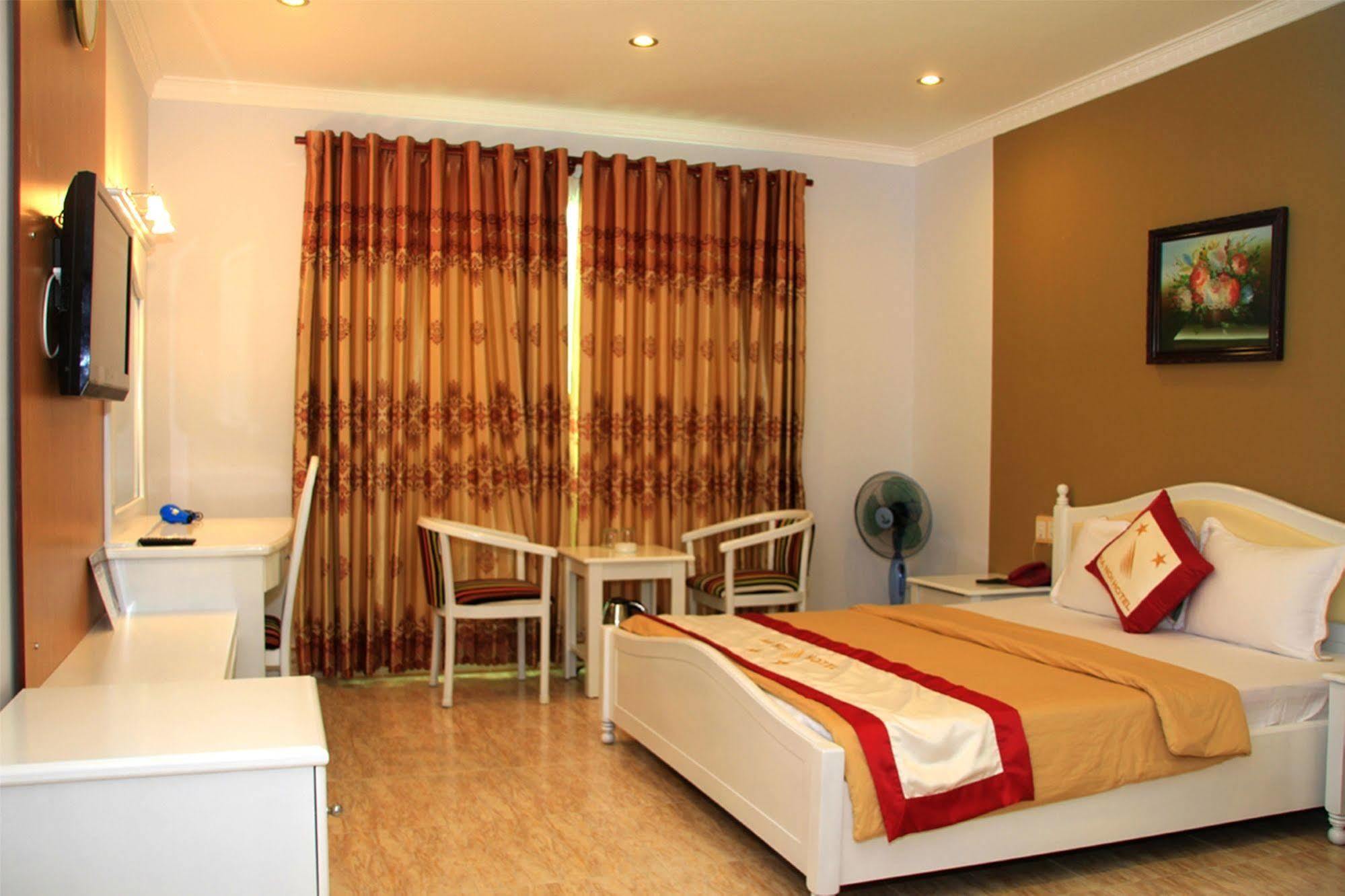 Hà Nội Hotel Thành Pho Ho Chí Minh Esterno foto